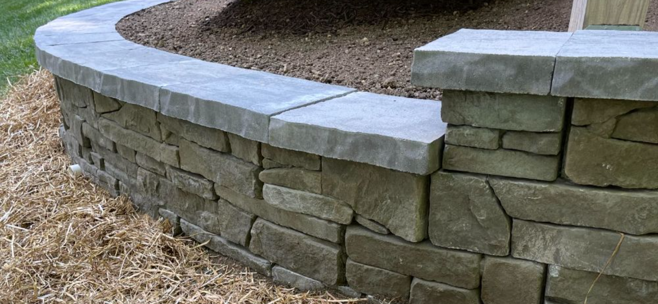 Retaining wall install blog
